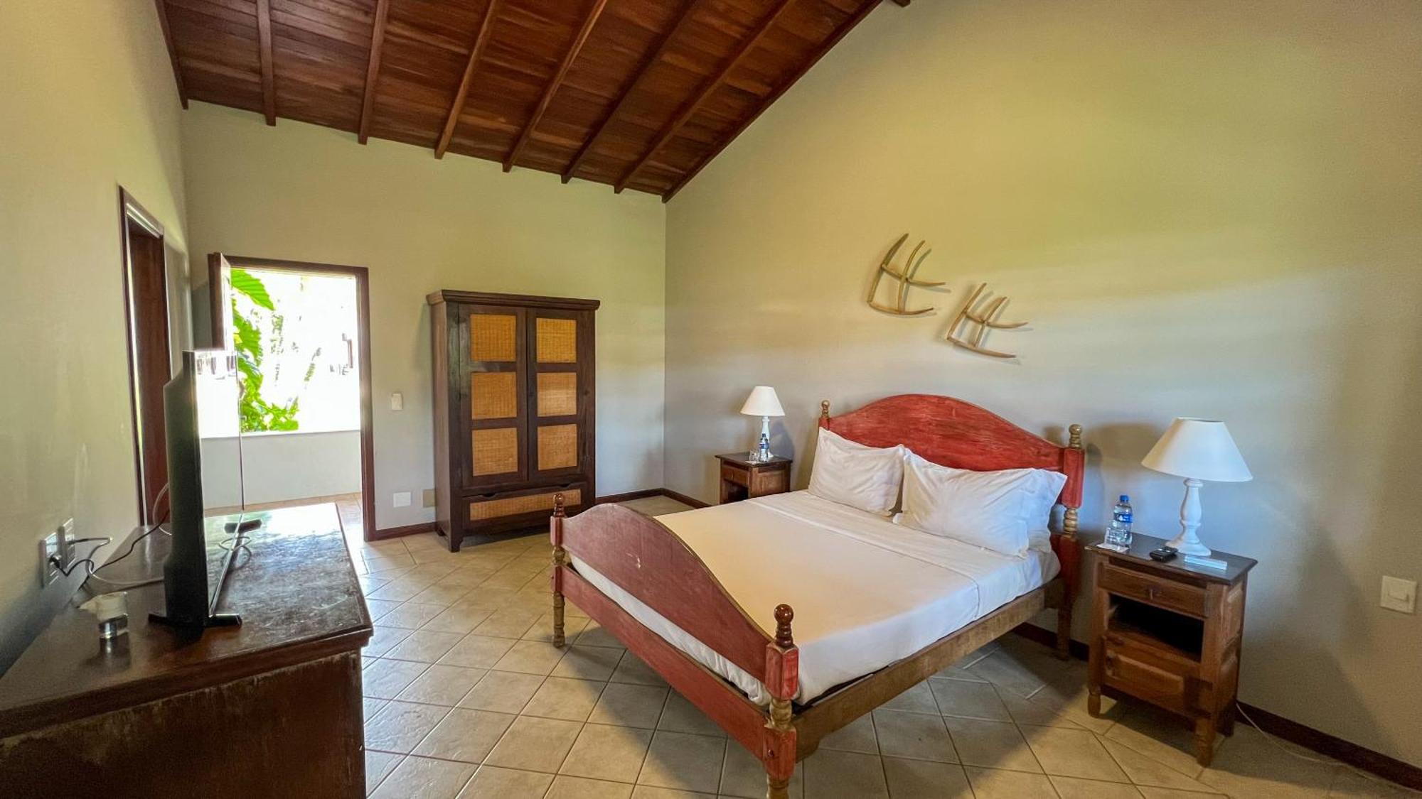 Angatu Eco Resort 5*